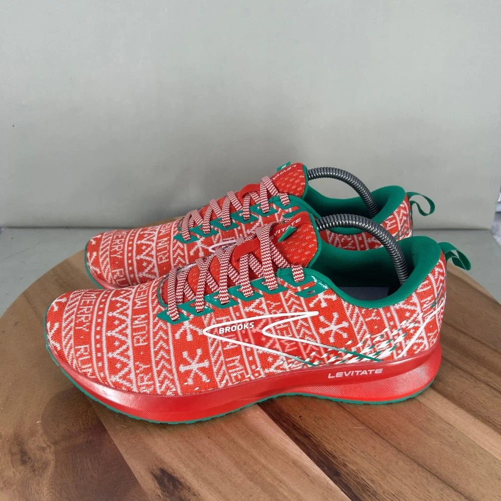 Brooks excellent used